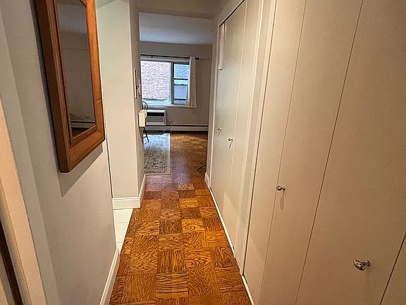 3rd image of 40 Sutton Pl APT 3C