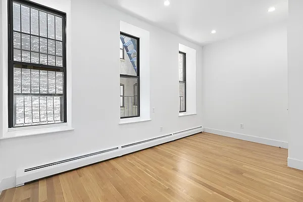 Rented by Maz Group NY | media 3