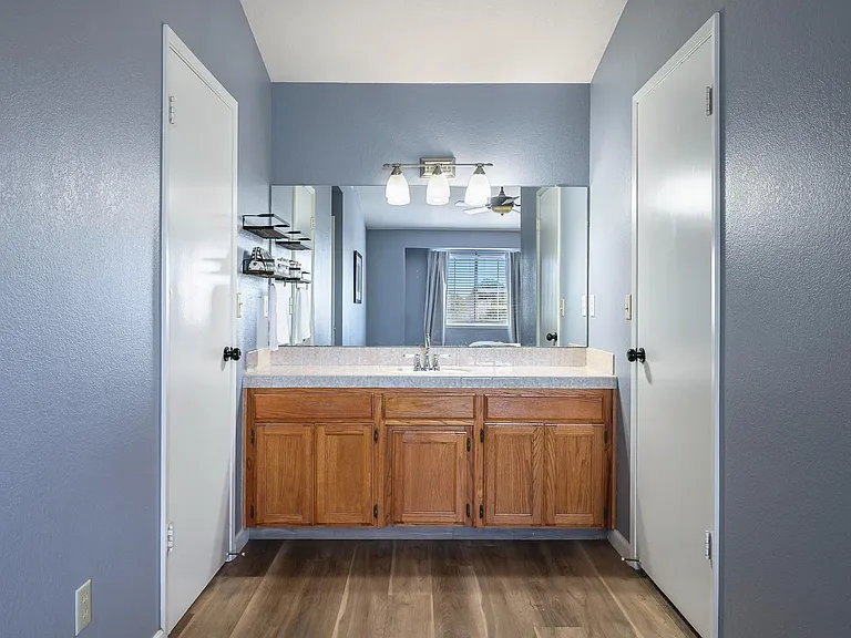 8735 N Cedar Ave #109 — Photo 20