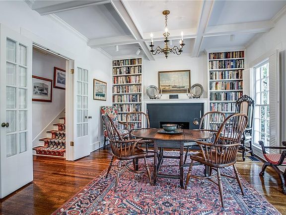 3rd image of 3503 Crescent Ave