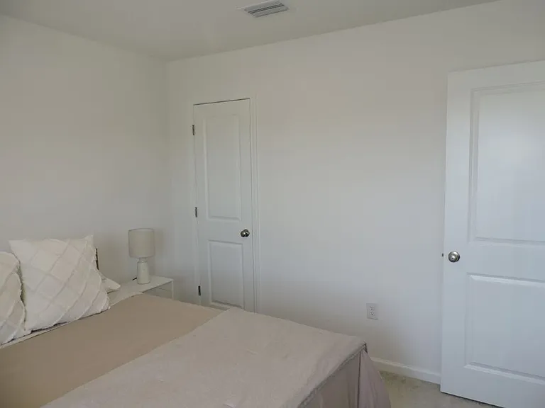 4664 Carlstrom Ln — Photo 24