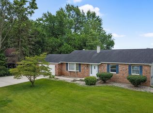 807 21st St SW, Demotte, IN 46310