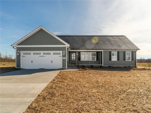 3661 State Highway 62, Burlington, NC 27217