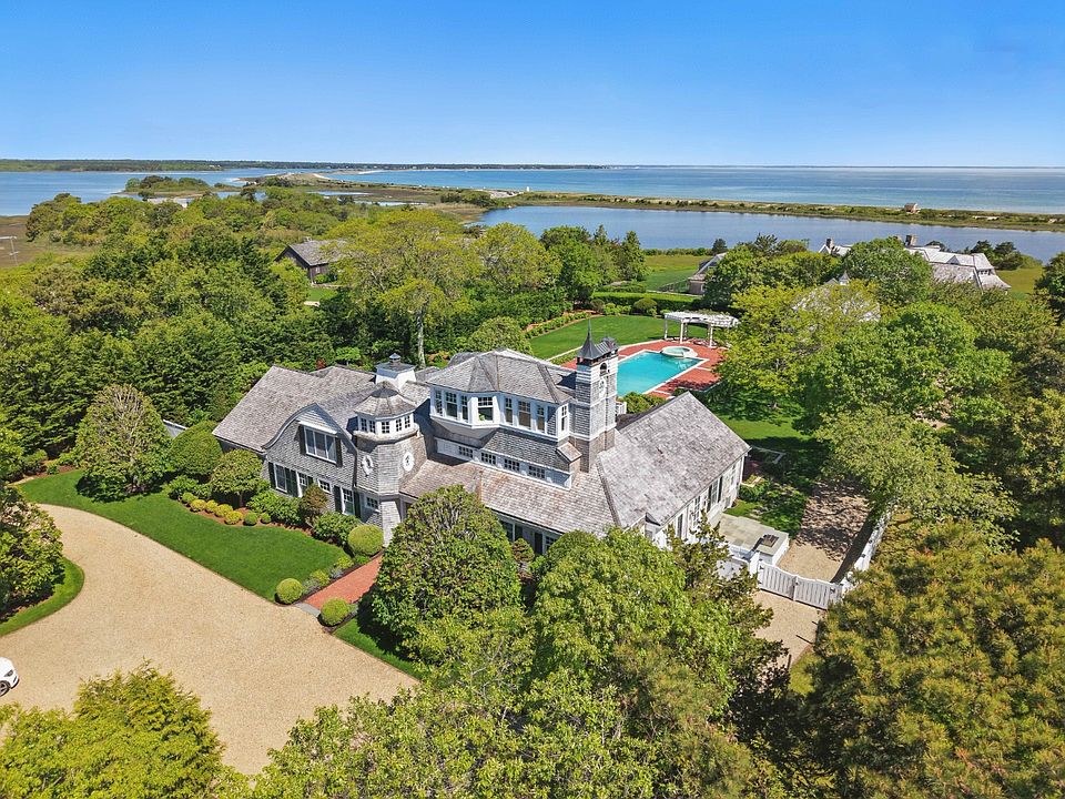 1st image of 14 Cow Bay Rd