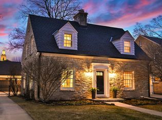 2617 North 90th STREET, Wauwatosa, WI