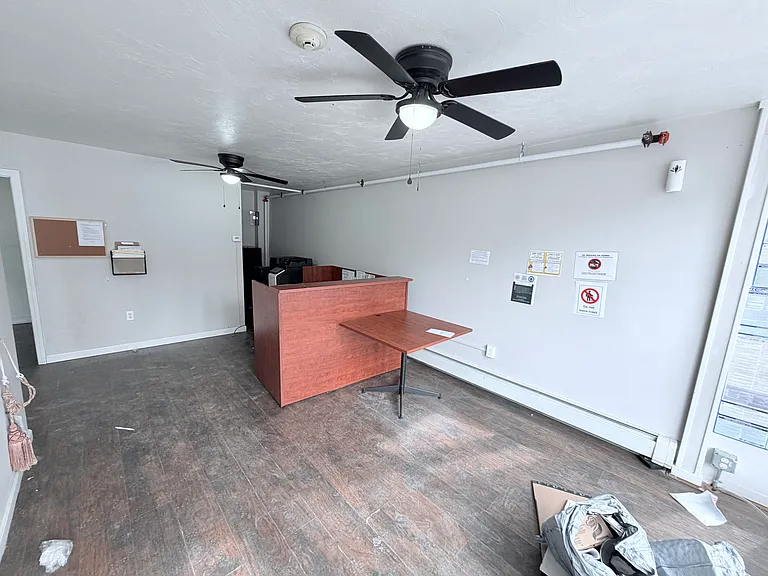 148 Broadway — Photo 9