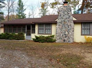 2515 Indian Trl, East Tawas, MI 48730