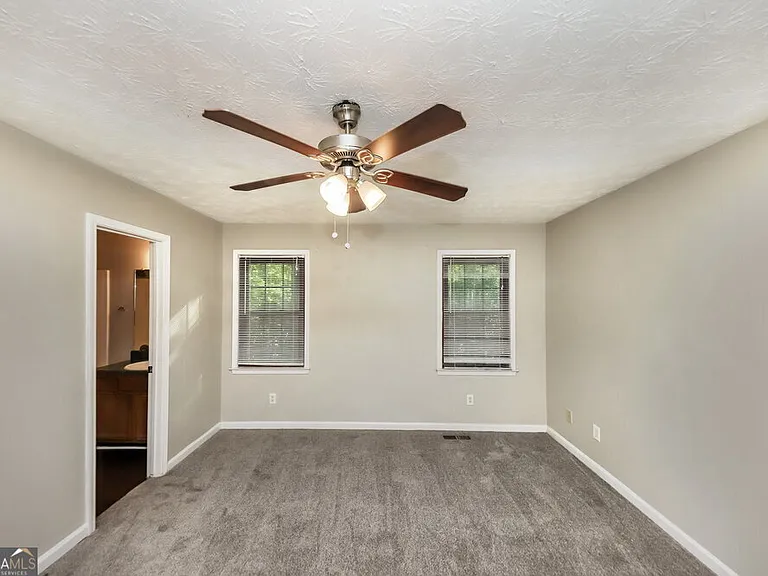 187 Sherwood Forest Dr — Photo 11