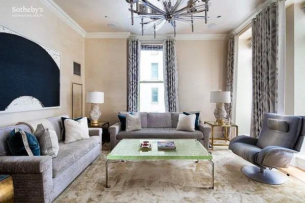 Sold by Sotheby's International Realty | media 4