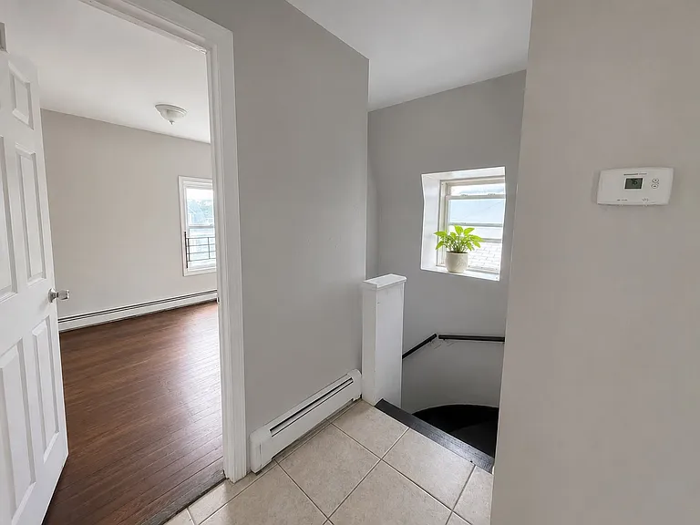 45 Carleton St #2 — Photo 19