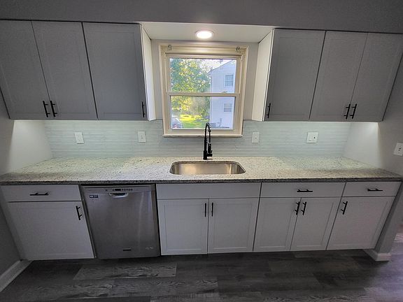 3rd image of 4712 Michael Ave #4712