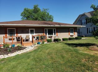 302 N Blayney St, Alexis, IL 61412