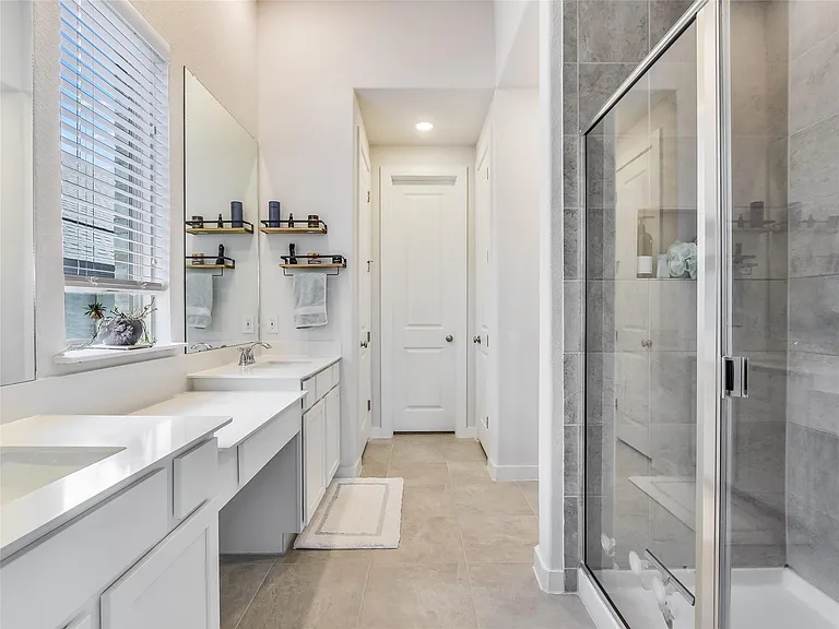 421 Teakmill Trl — Photo 17