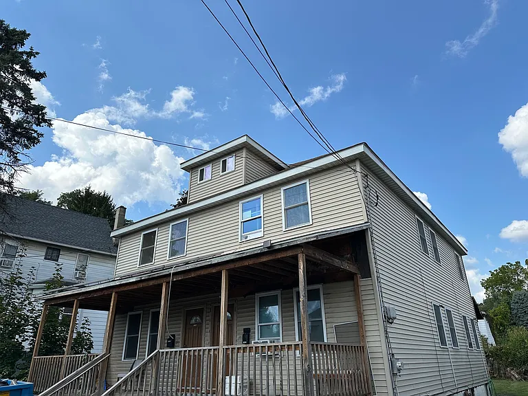 1105 N Main Ave — Photo 14