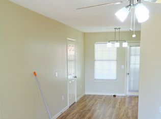 1011 Red Oak Dr, Brandon, MS 39042