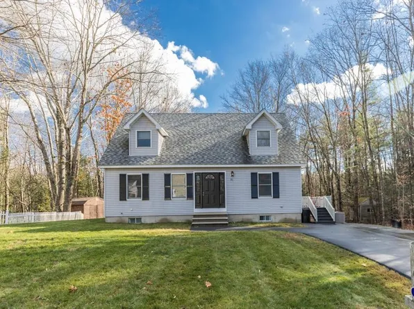 51 Dorothy Drive, Epping, NH 03042-2316