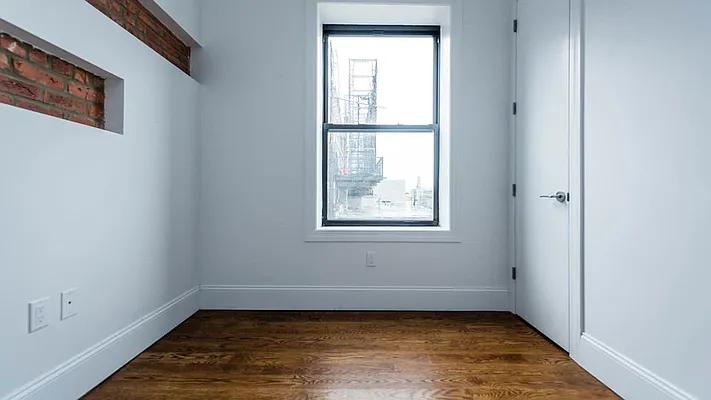 Rented by Nooklyn NYC LLC | media 9