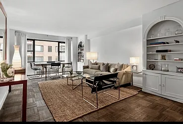 50 Sutton Place South