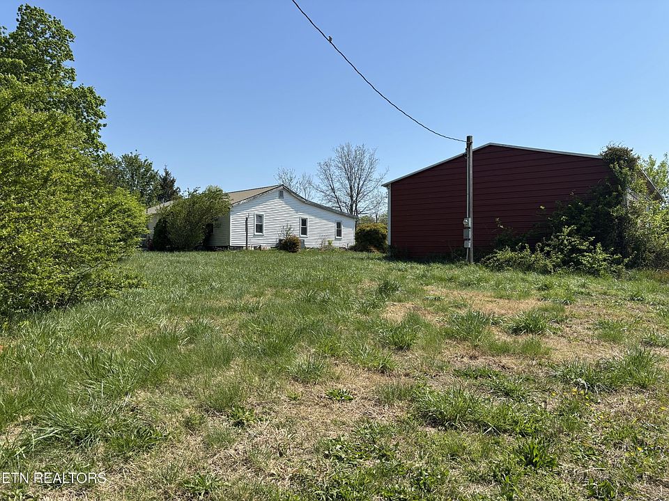 1st image of 266 Hill Loop