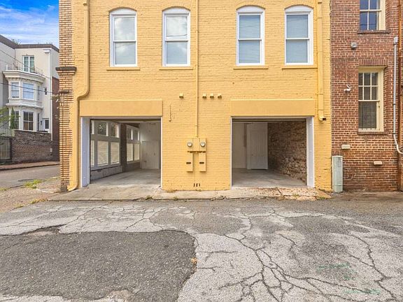 3rd image of 410 Drayton St