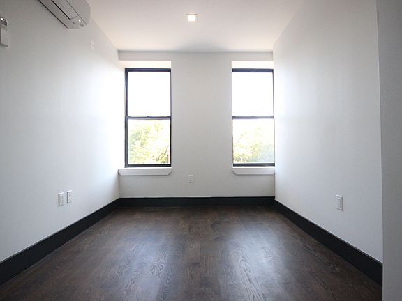 4th image of 205 Johnson Ave #4LAS