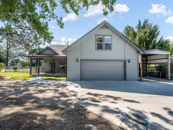 9861 W Bienapfl Dr, Boise, ID 83709