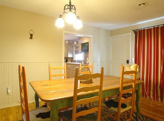 3rd image of 609 S Union Ave