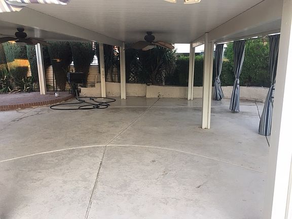 2nd image of 700 E Oakey Blvd