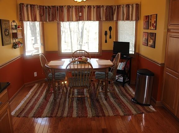 5th image of 11908 Gow Ln