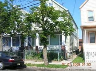 213 Meade St, Perth Amboy, NJ 08861