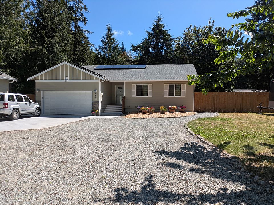 1st image of 1025 Loganberry Ln