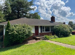 1126 Forest Hills Ave #A, Charlottesville, VA 22903