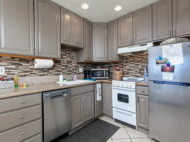 3550 Bayside Walk #101 — Photo 16