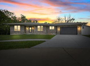 619 Ray Henry Dr, Hillsboro, MO 63050
