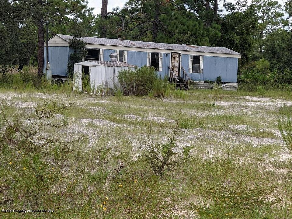 1st image of 4310 N Mitchum Poin