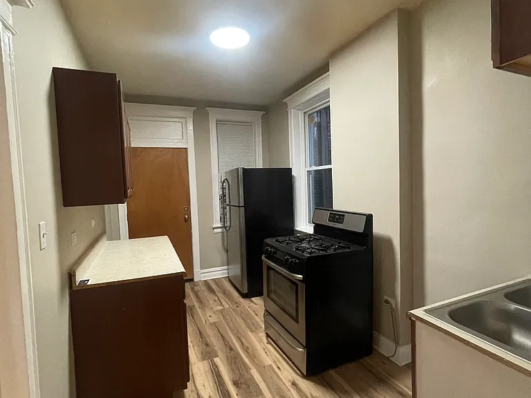 7556 S Langley Ave #1 — Photo 25