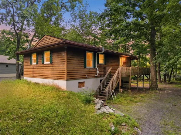 2342 Eagle Path, Bushkill, PA 18324