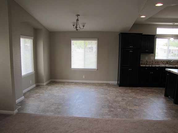 3rd image of 403 Lily Ann Way