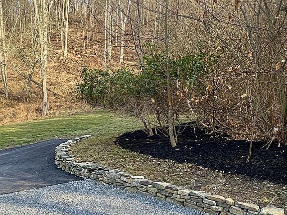 3rd image of 1450 Big Windfall Rd