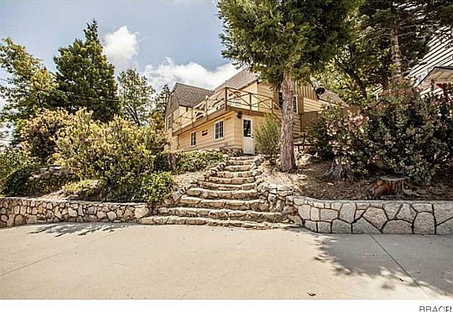 1st image of 28937 Palisades Dr
