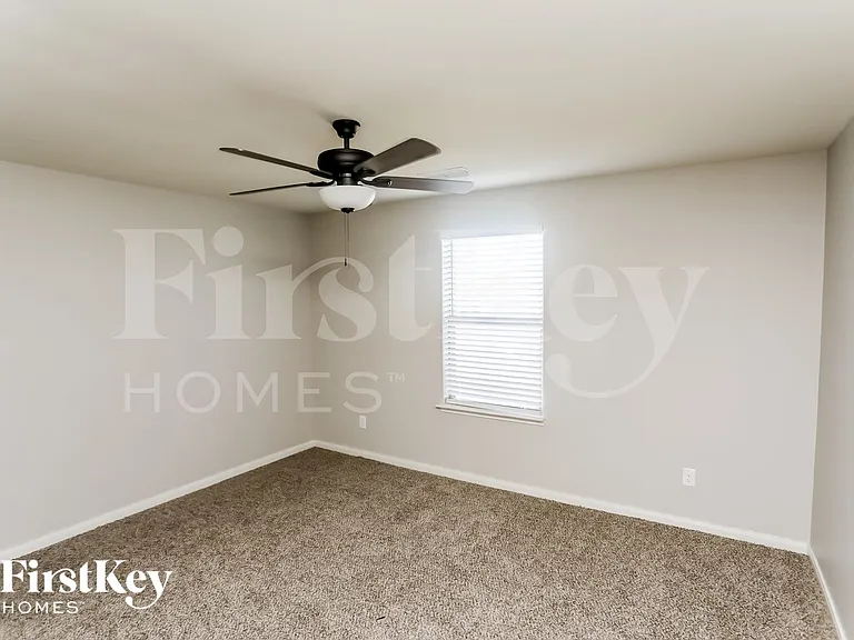 1343 Barrel Dr — Photo 15