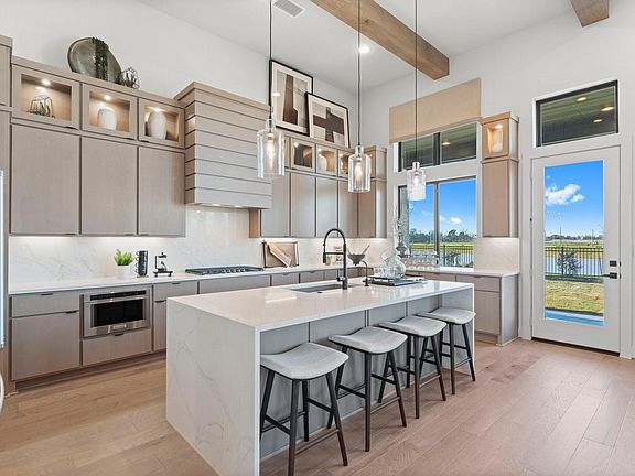6th image of this home