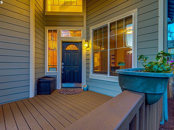 3rd image of 2815 NE 185th Ct