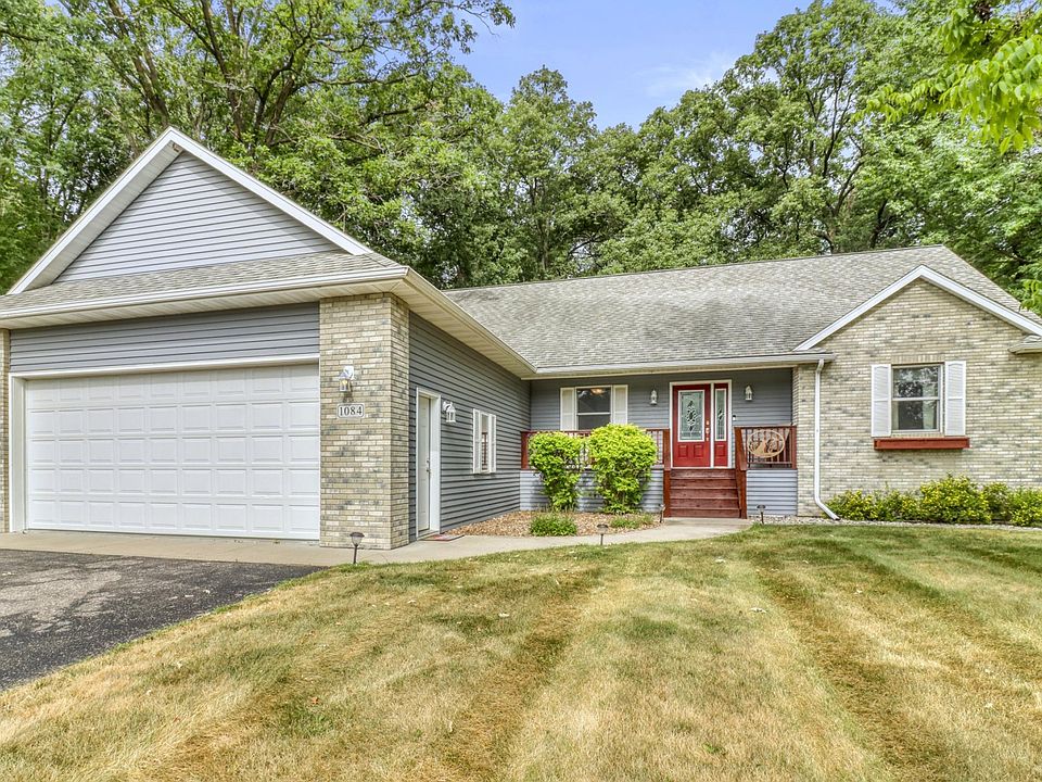 1st image of 1084 Timber Dr