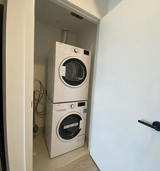 2495 Eglinton Ave W #610 — Photo 5