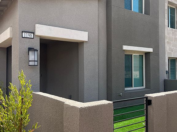 2nd image of 600 N Carriage Hill Dr #1198
