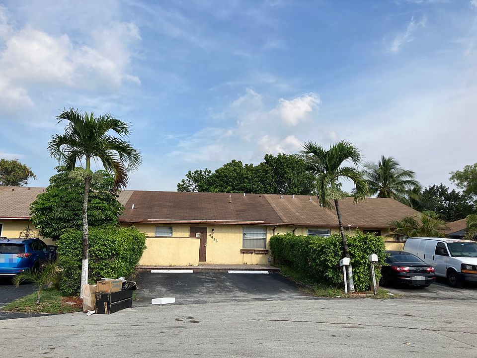 1st image of 4413 NW 5th Ave