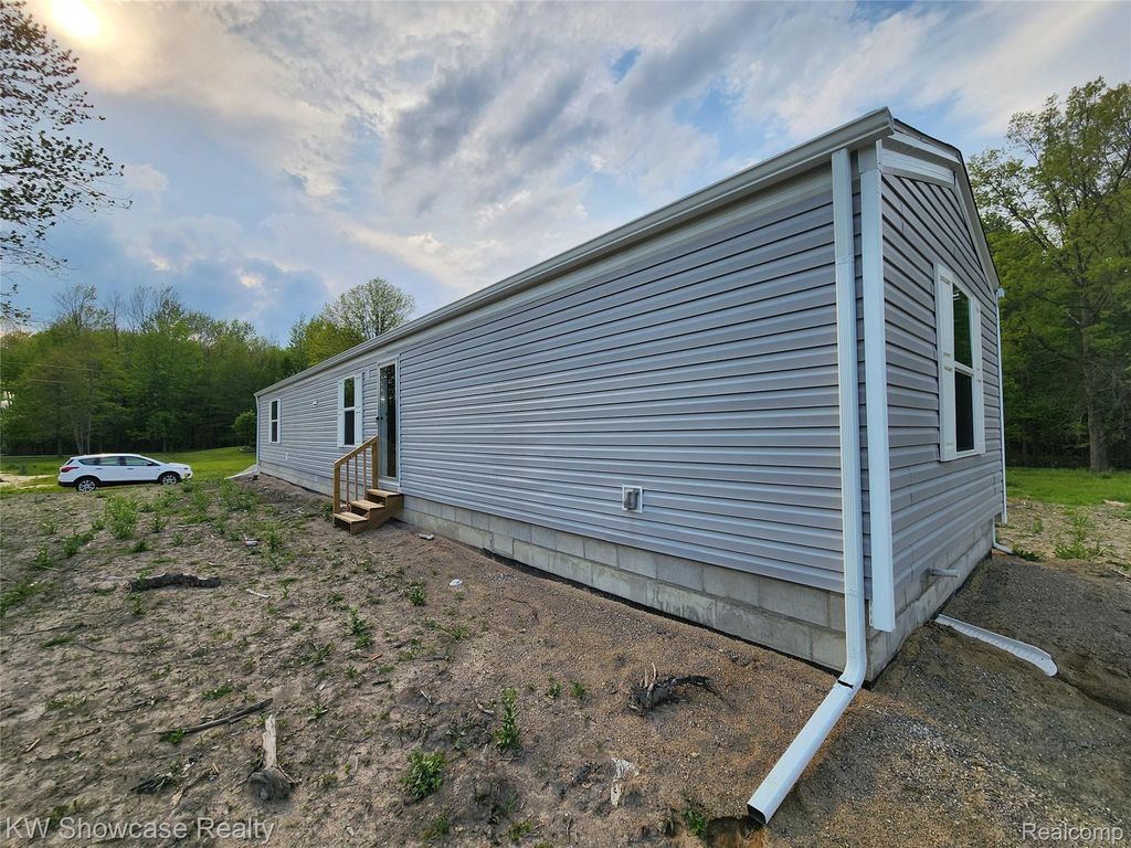 7240 Puttygut Rd, China, MI - View 6