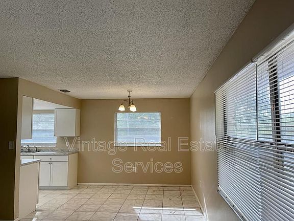 3rd image of 1767 Leo Ln S #205