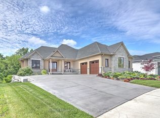 240 Edgewater Blvd, Middlesex Centre, ON N0L 1R0